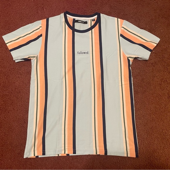 Men’s fashion nova stripped t-shirt - Picture 3 of 3